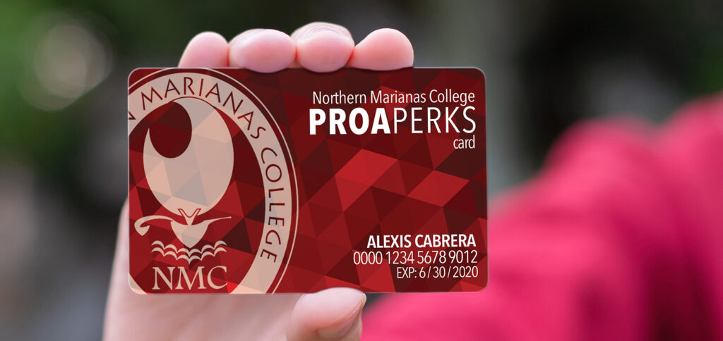 Person holding a Proa Perks Card